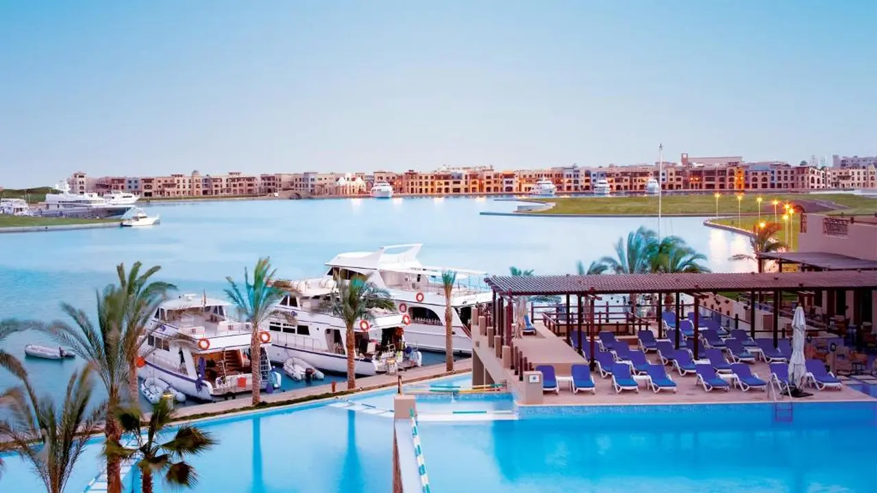 Marina Lodge